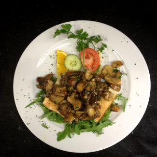 Cèpes de Bordeaux sur toast